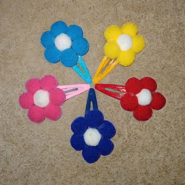 5 Pcs Multicolor Flower Shaped Baby Hair Clip Set 0