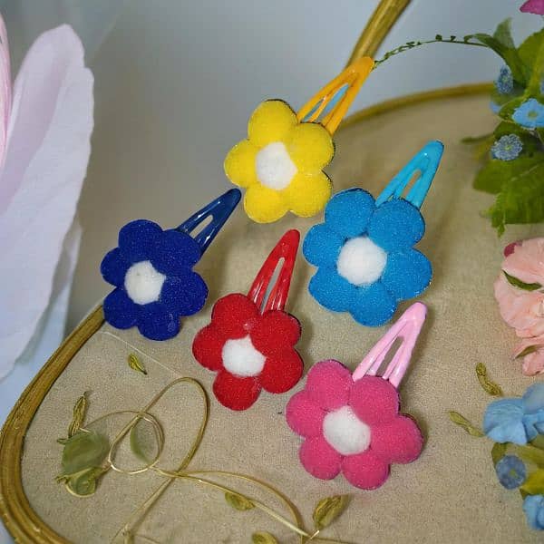 5 Pcs Multicolor Flower Shaped Baby Hair Clip Set 2