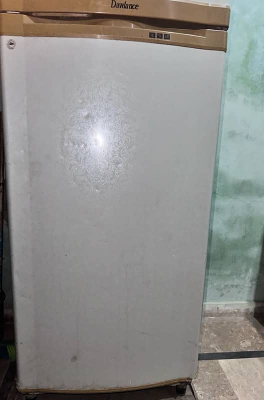 Dawlance double door new condition fridge 7