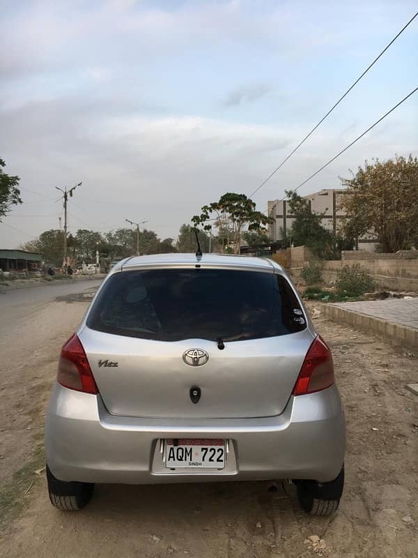 Toyota Vitz 2005 3