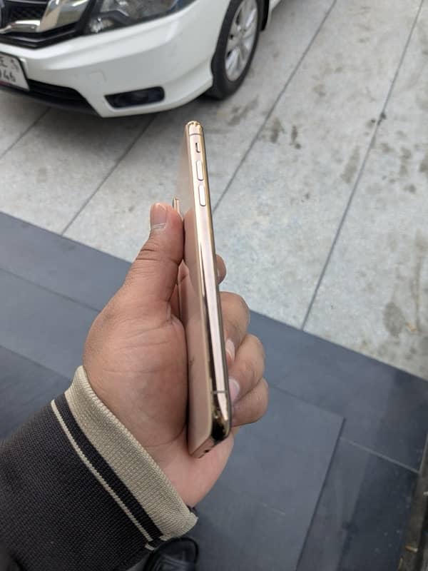 iPhone xs dual pta 64gb 2