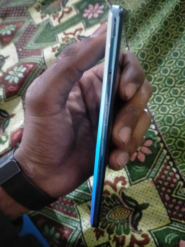 oppo F15 model with box and not working touch 3