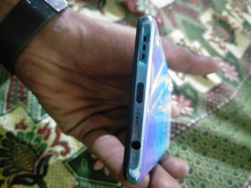 oppo F15 model with box and not working touch 4