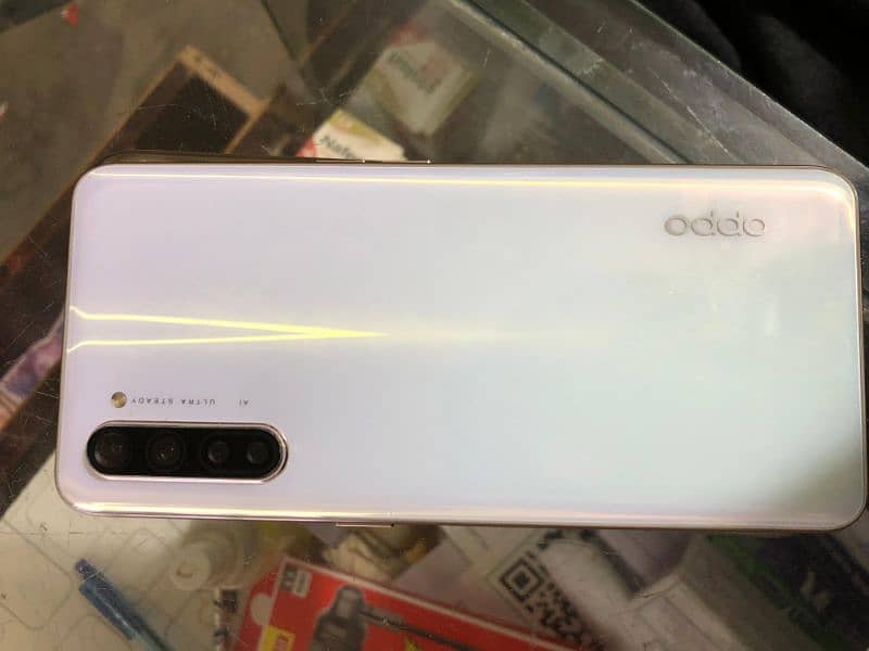 Oppo Reno 3 5G 0