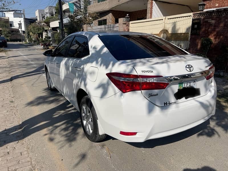 Toyota Corolla Altis Grande Full option 2017 3