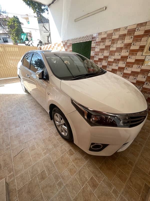 Toyota Corolla Altis Grande Full option 2017 12