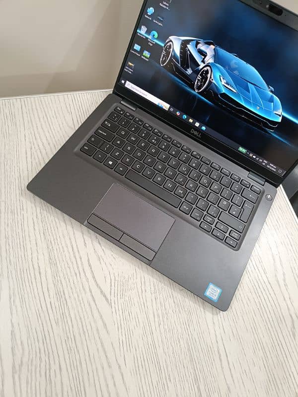 Dell Latitude 5300 core i5 8th gen quadcore 13.3 inch 1080p Type-C 5