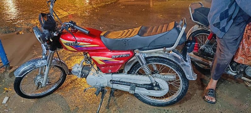 hero bike for sale 10modal condition 10/10 0