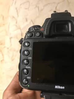 Nikon D610 with Box and accessories