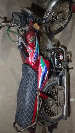 Selling Honda CD 70