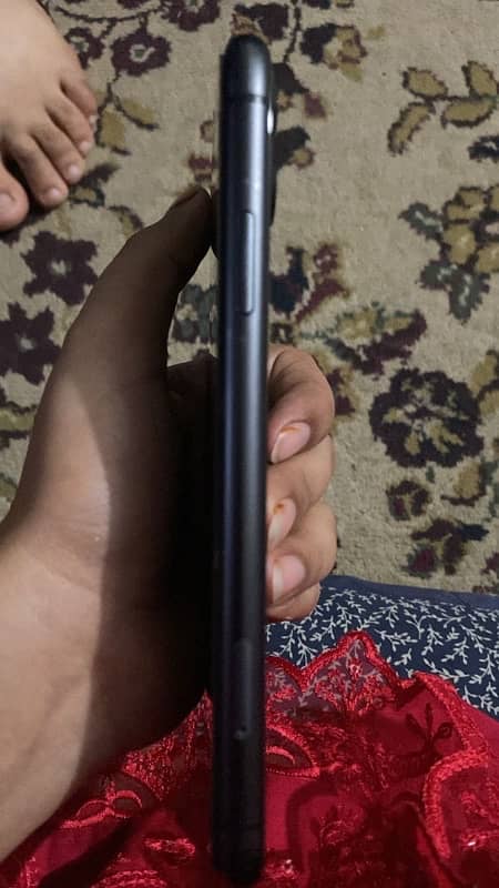 Iphone 11 256gb PTA 1