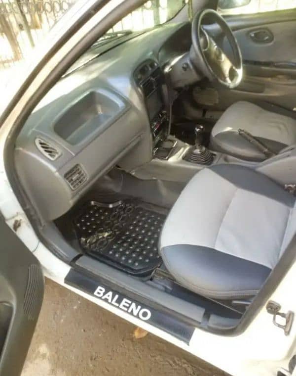 Suzuki Baleno 2004 6