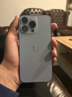 Iphone 13 pro sierra blue