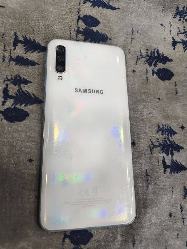 Samsung A50 4/128 1