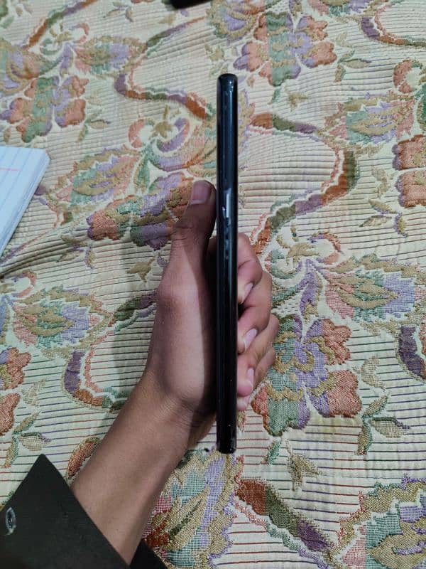 Samsung galaxy note8(pta approved) 2