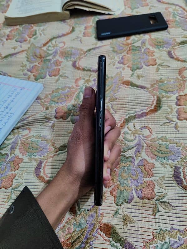 Samsung galaxy note8(pta approved) 6