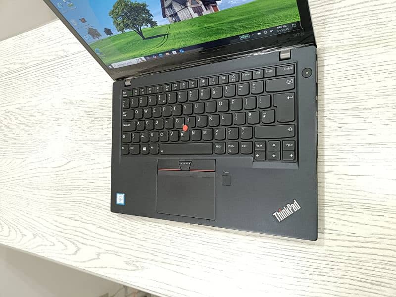 Lenovo Thinkpad T470s core i7 7th gen 14 inch 1080p touchscreen Type-C 3