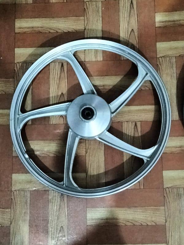 allay rims urgent for sale contact number 03006645564 0