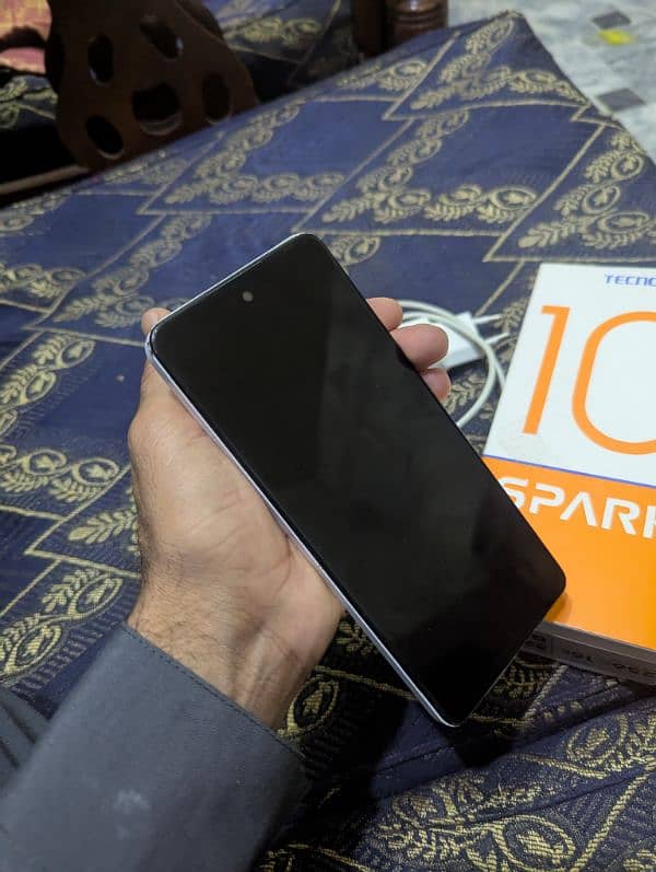 tecno spark 10pro 8+8/256 gb with box original charger 03217683721 7