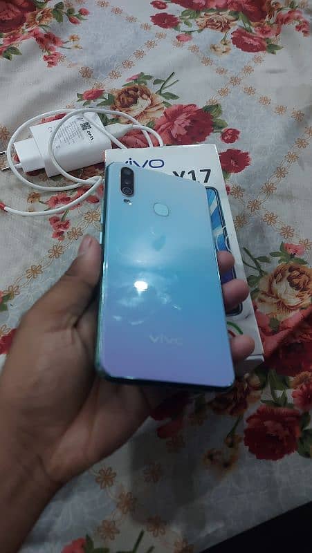 vivo y17 urgent sale 1