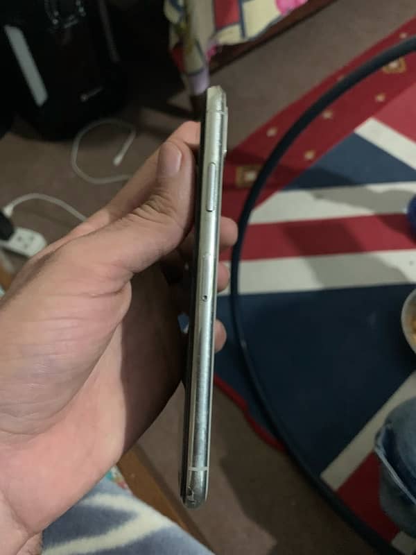 Iphone X 64 gb PTA Approved for sale. 6