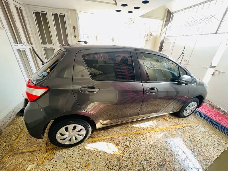 Toyota Vitz 2018 5