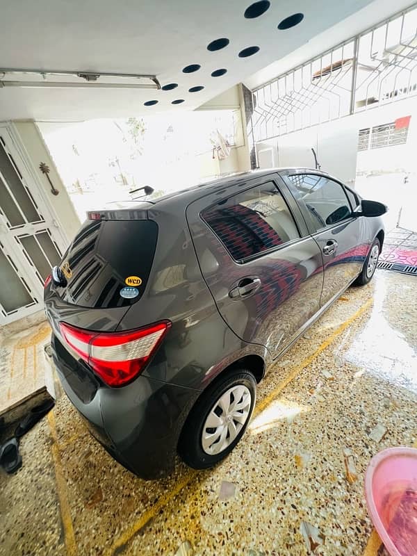 Toyota Vitz 2018 7