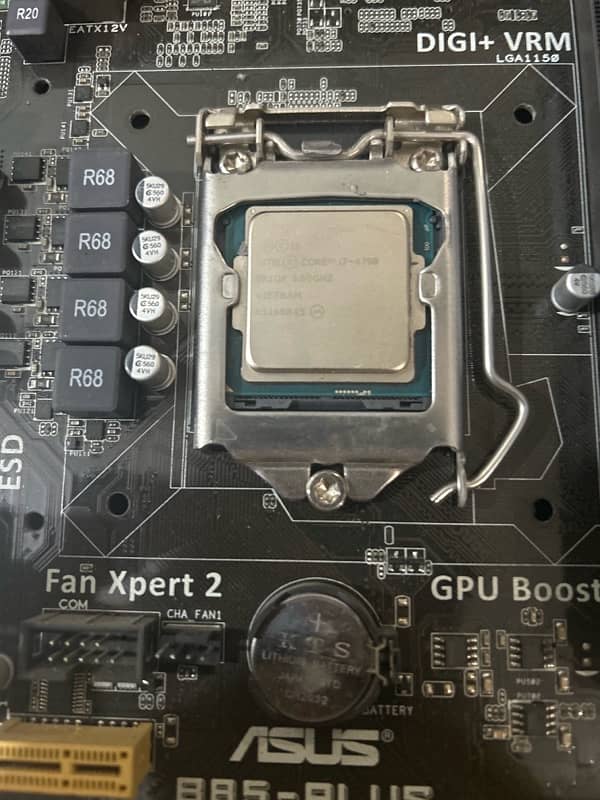 Asus b85 Plus motherboard, Core i7 4790 Processor and 16 GB Ram 1