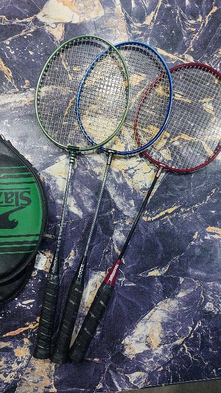 Rackets Branded 3