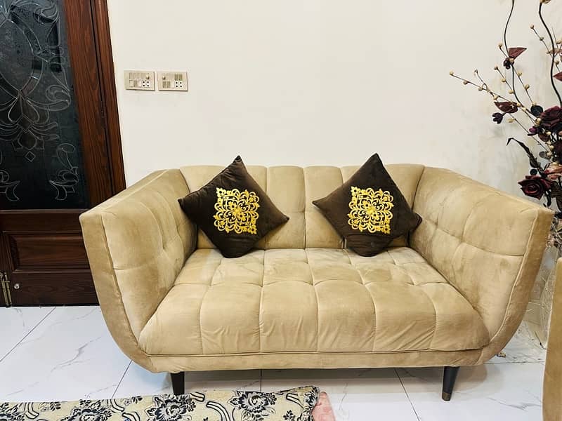 Seven seater sofa/sofa set/ Dinning room sofa/ luxury sofa 1