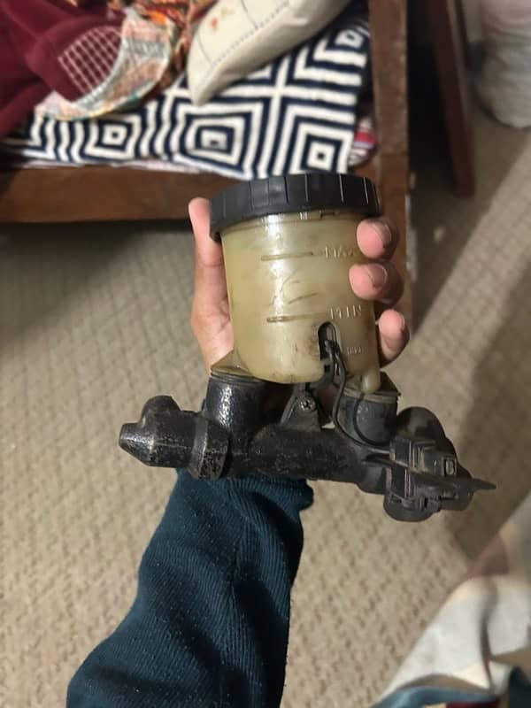 nissan master cylinder 3