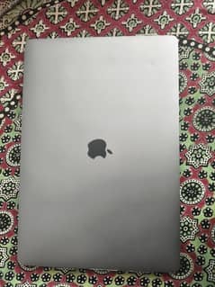 MacBook pro i9 2029