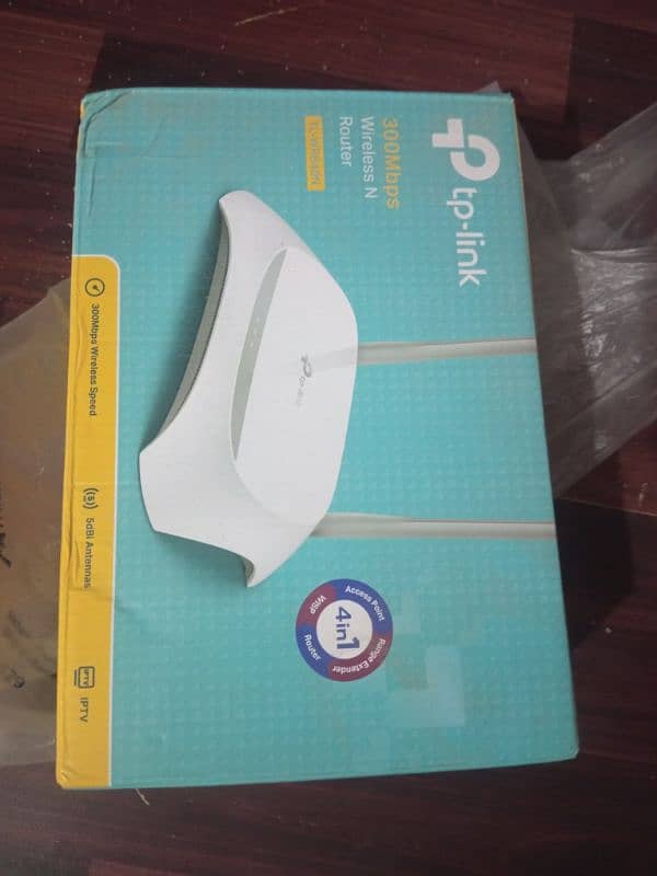 Tp link double antena Router with Box just like new 0