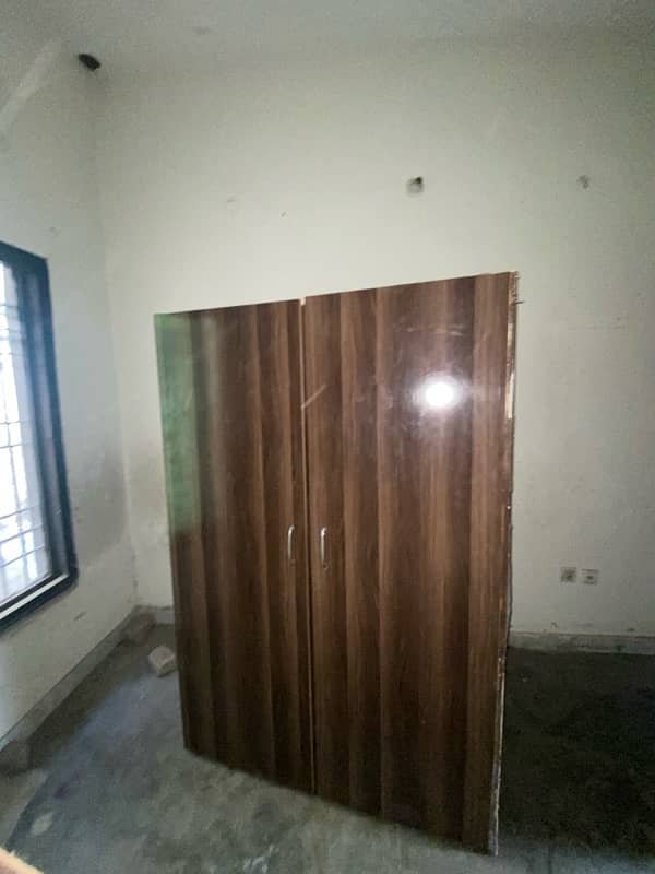 10 ft wardrobe for sale 2