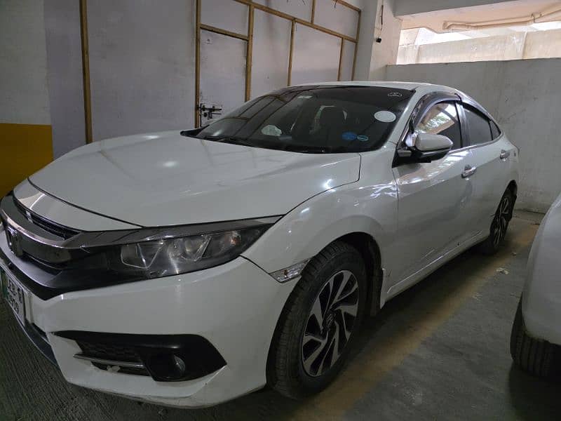 Honda Civic Oriel 2018 12