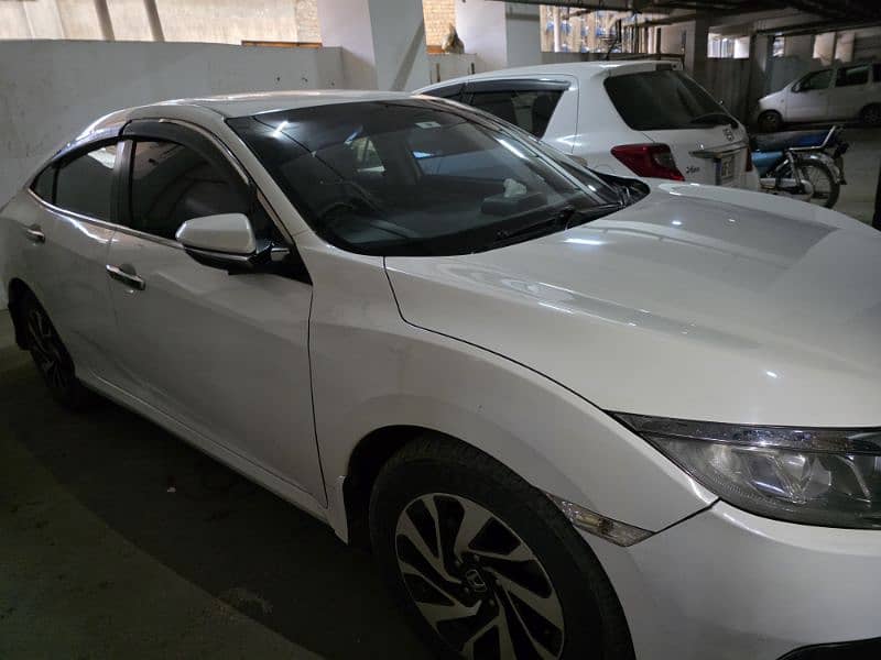 Honda Civic Oriel 2018 13