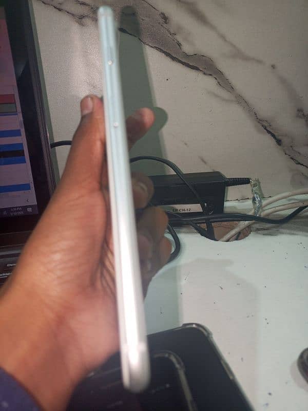 Iphone 8plus for sale 3