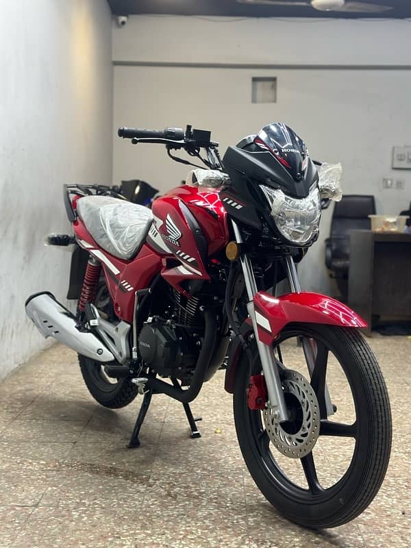 honda cb150f 2025 ( zero meter brand new ) 1