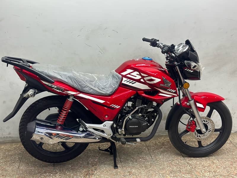 honda cb150f 2025 ( zero meter brand new ) 6