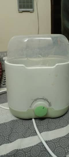 Baby feeder warmer for sale brand new only 2 days used