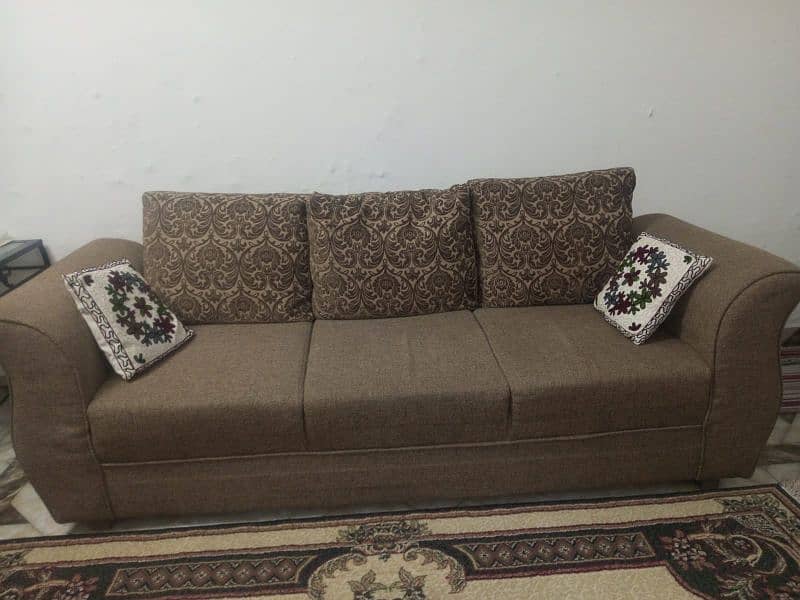 7 seater sofa 0