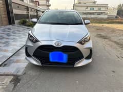 Toyota Yaris 2021 model import 25