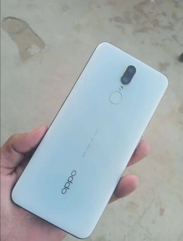 Oppo F11 8/256 Gb 0