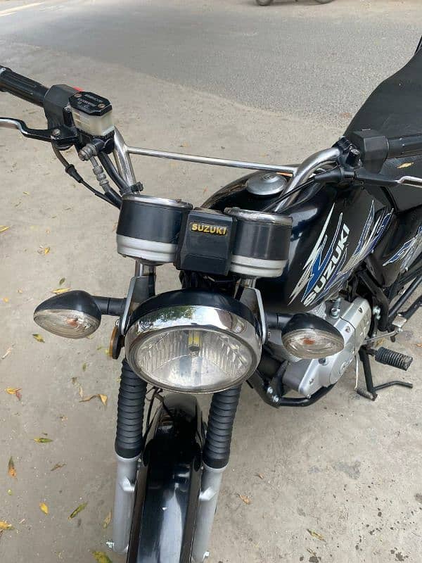 suzuki gs 150 1