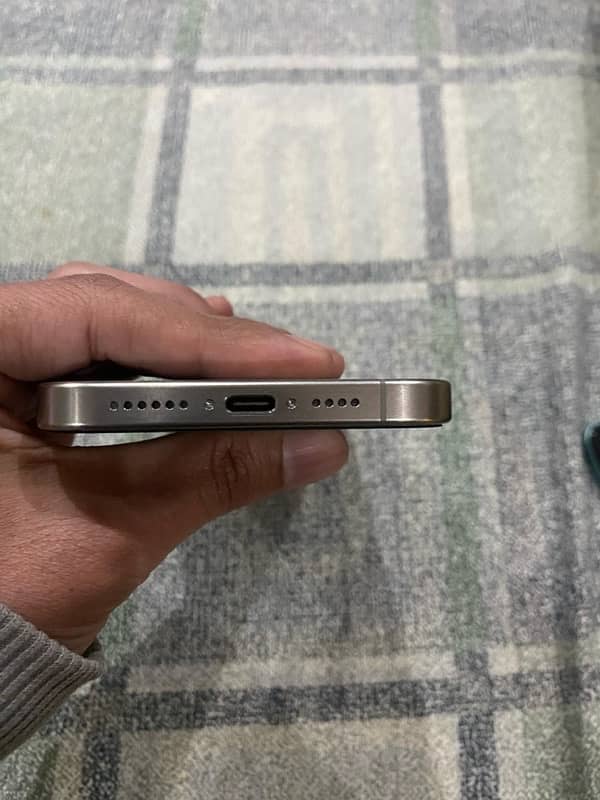 Iphone 15pro max 256gb non pta physical 1