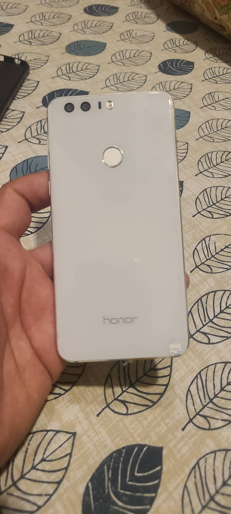 Honor. 8.4gb64gb 2