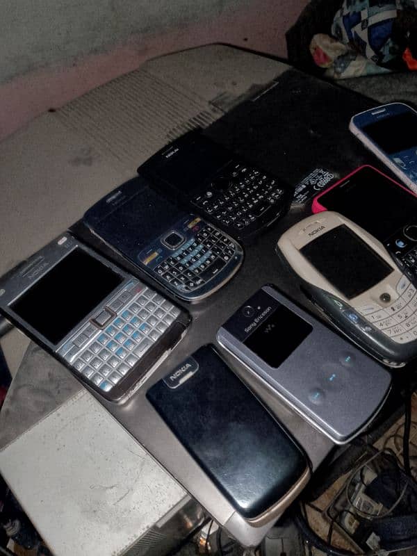 Nokia and Sony Ericsson 0