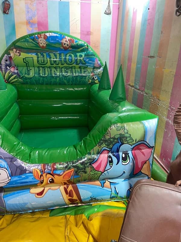 token rides / jumping castle / slides / jhuly / kids kiddi / ride / pl 7
