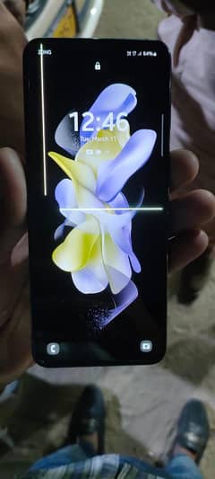 Galaxy Z flip4