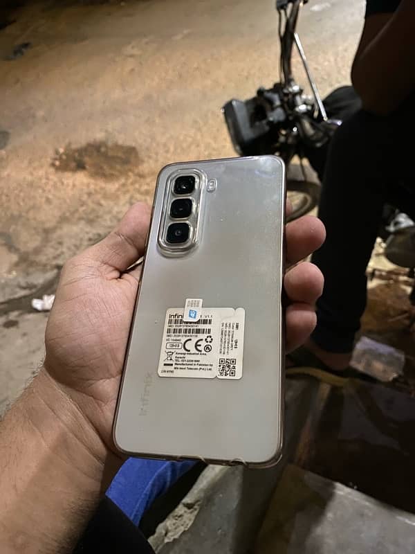 Infinix Hot 50 Pro 1